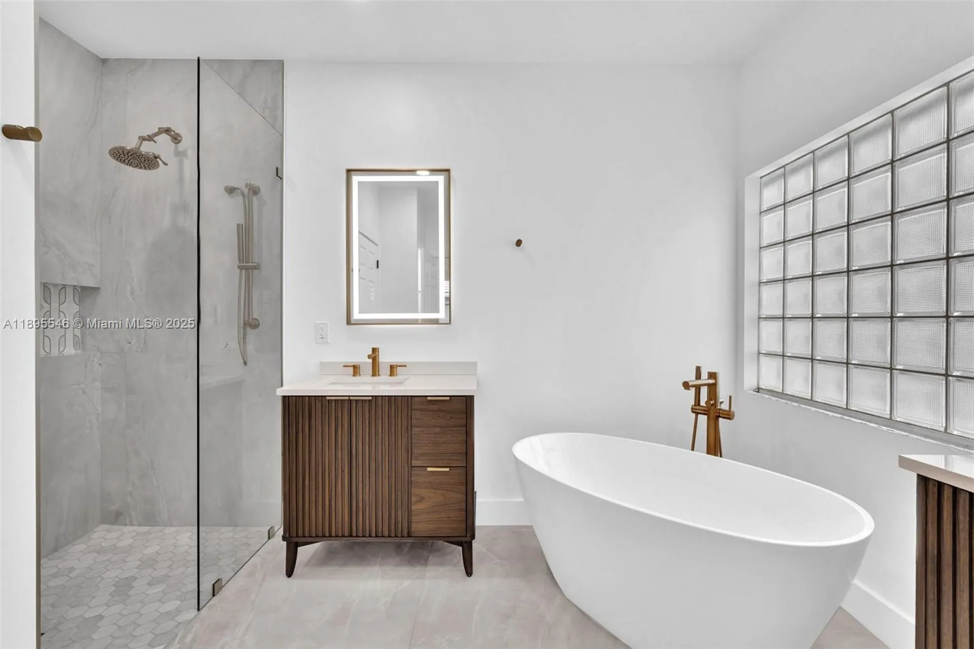 13799 Via Nadina Delray Beach FL 33446