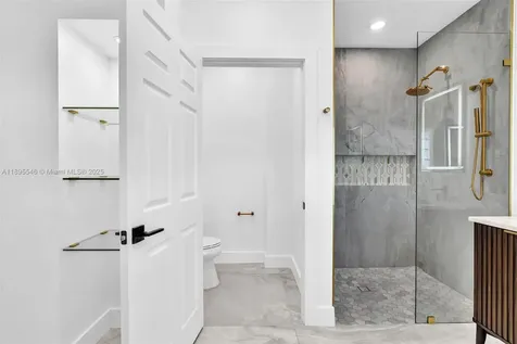 13799 Via Nadina Delray Beach FL 33446