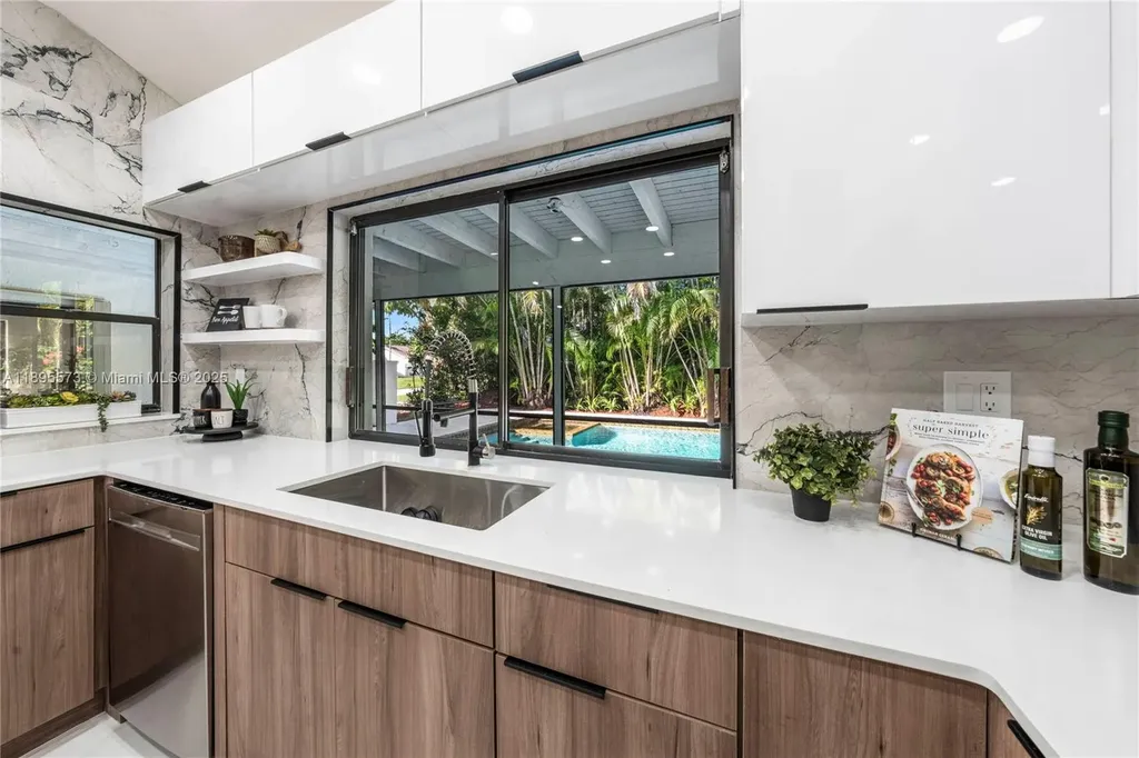 1500 NW 108th Way Coral Springs FL 33071