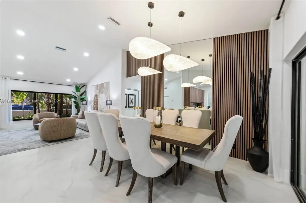 1500 NW 108th Way Coral Springs FL 33071