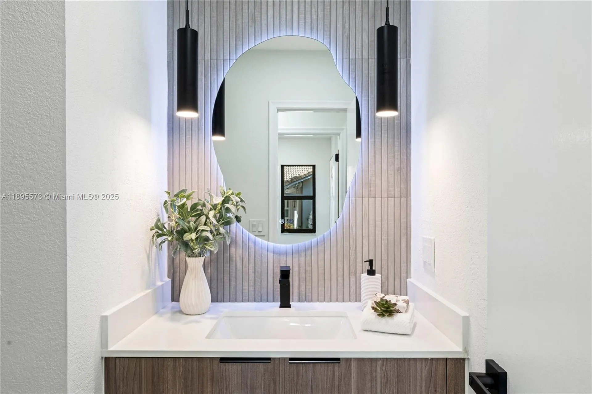 1500 NW 108th Way Coral Springs FL 33071