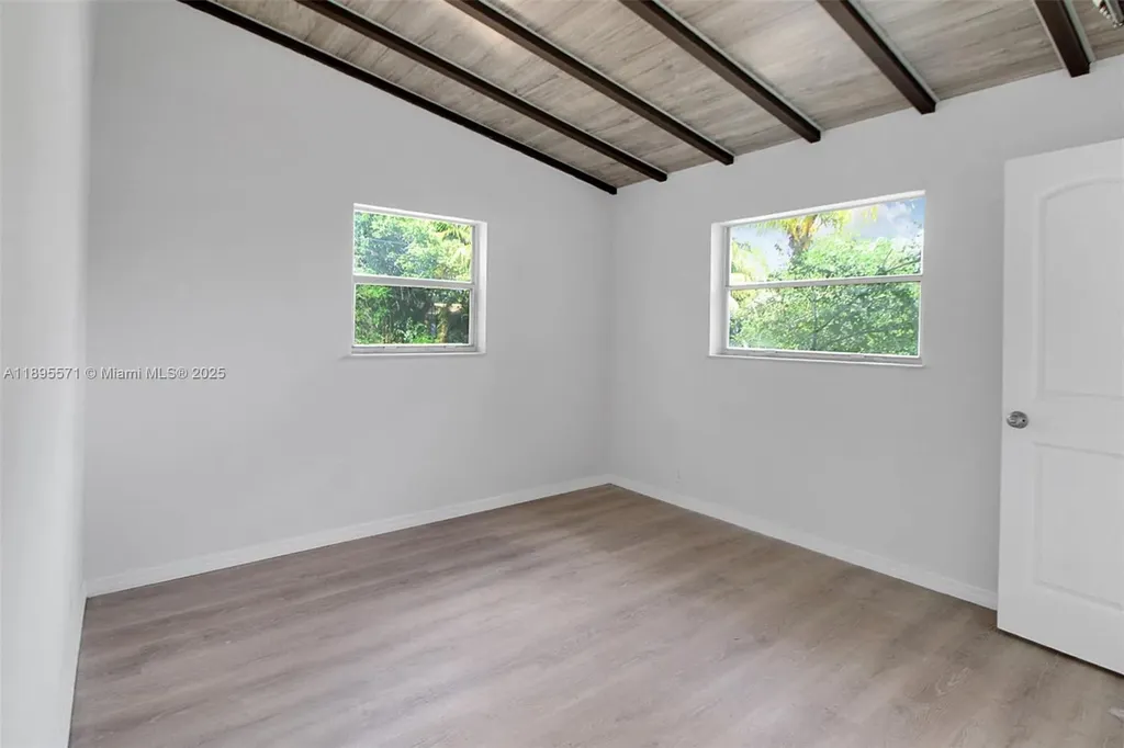 1617 NW 15th Street Fort Lauderdale FL 33311