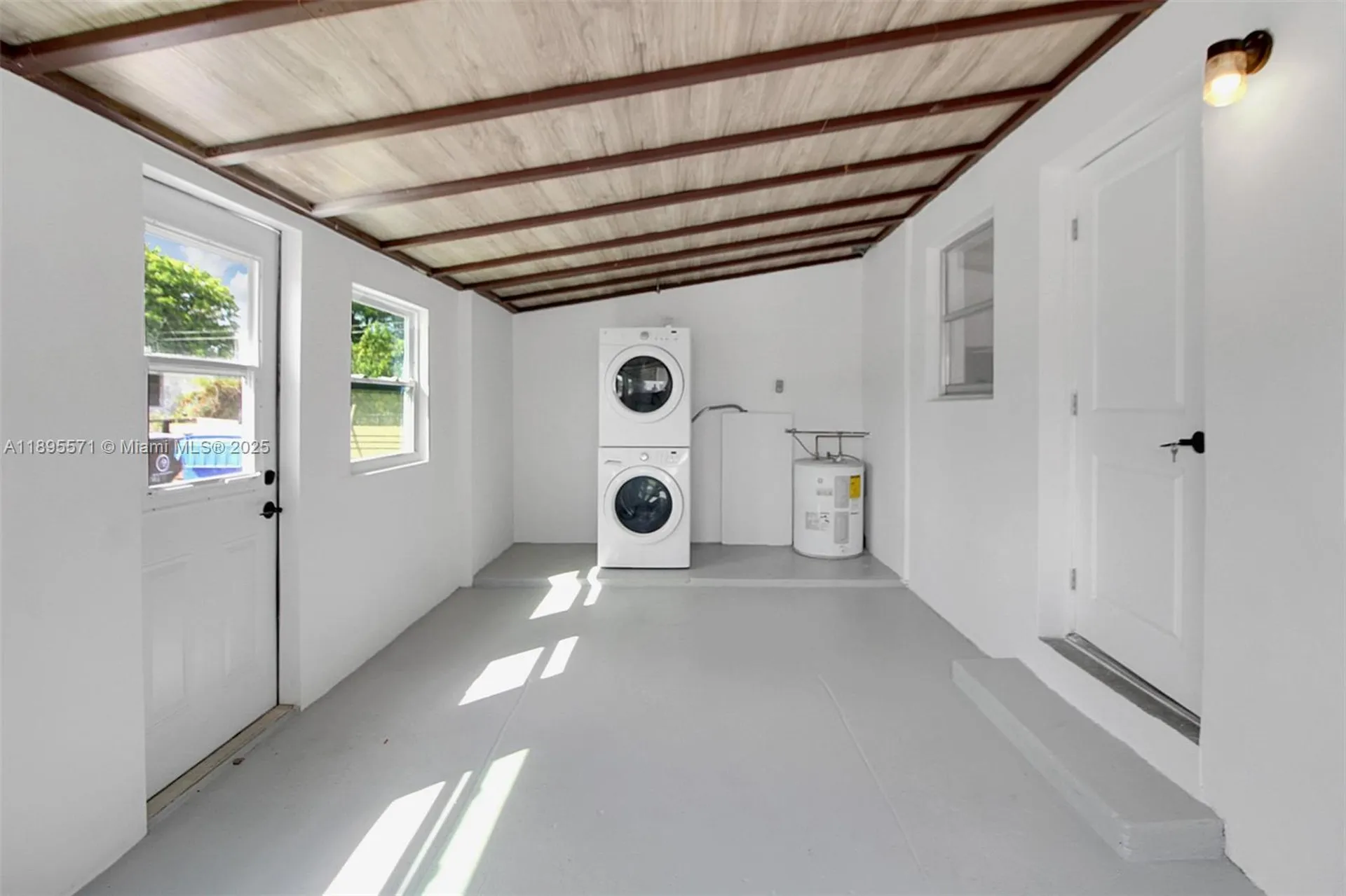 1617 NW 15th Street Fort Lauderdale FL 33311