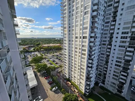 18061 Biscayne Boulevard Aventura FL 33160