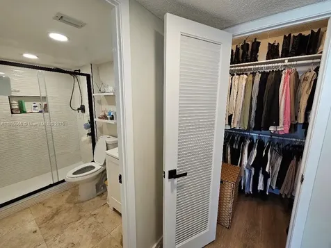 18061 Biscayne Boulevard Aventura FL 33160
