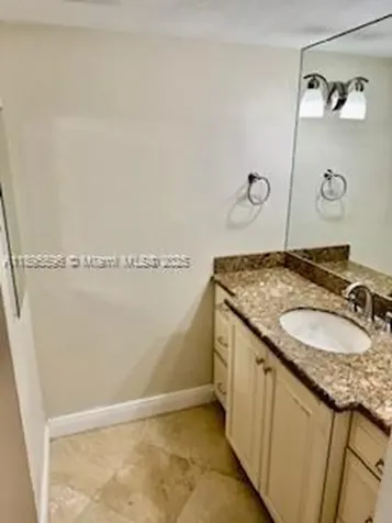 2625 Collins Avenue Miami Beach FL 33140