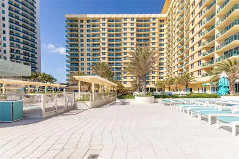 2501 S Ocean Drive Hollywood FL 33019