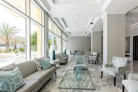 2501 S Ocean Drive Hollywood FL 33019
