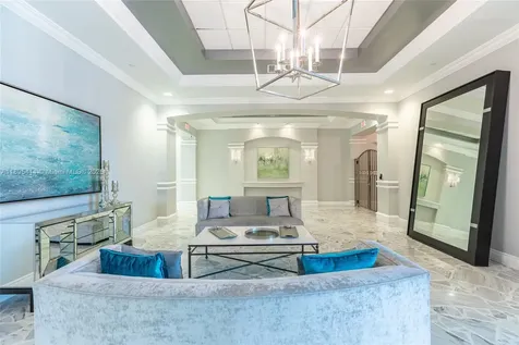 2501 S Ocean Drive Hollywood FL 33019