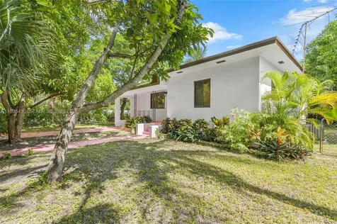 12037 NW 8th Avenue North Miami FL 33168