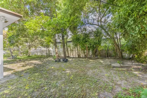 12037 NW 8th Avenue North Miami FL 33168