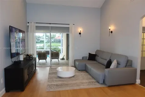 8189 Sandpiper Way West Palm Beach FL 33412