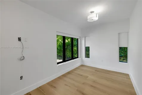 1132 NE 101st Street Miami Shores FL 33138