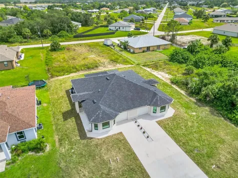 2508 Park Road Lehigh Acres FL 33971