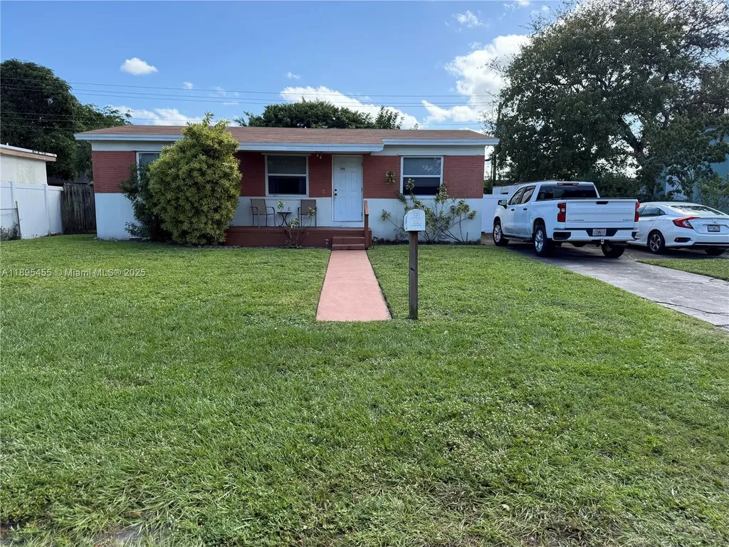7508 Farragut Street Hollywood FL 33024