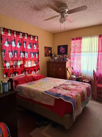 7508 Farragut Street Hollywood FL 33024