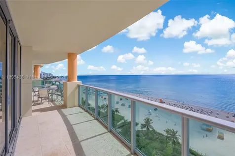 1455 Ocean Drive Miami Beach FL 33139