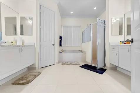 172 NW Magnolia Lakes Boulevard Port St. Lucie FL 34986