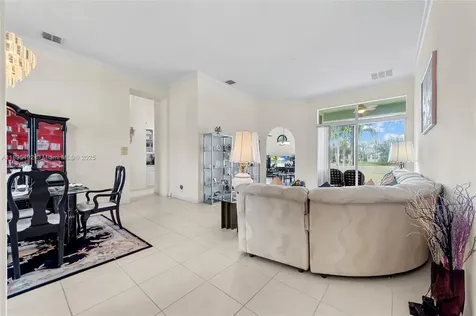 172 NW Magnolia Lakes Boulevard Port St. Lucie FL 34986