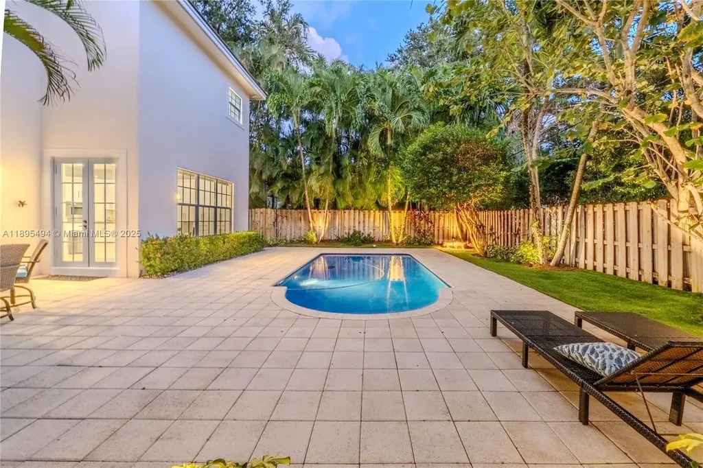 1608 SE 1st Street Fort Lauderdale FL 33301