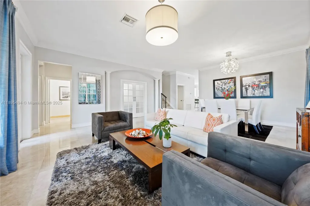 1608 SE 1st Street Fort Lauderdale FL 33301