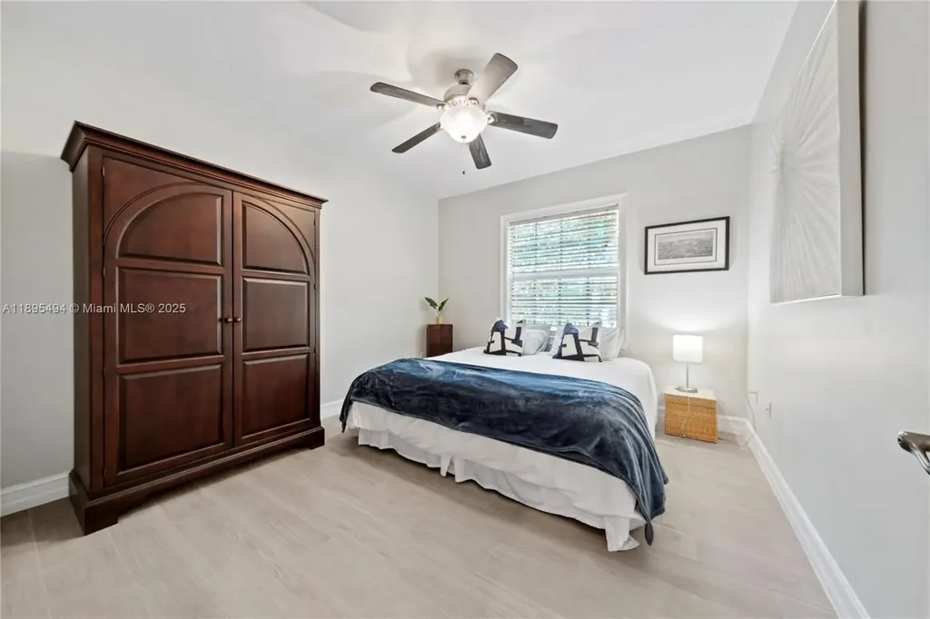 1608 SE 1st Street Fort Lauderdale FL 33301