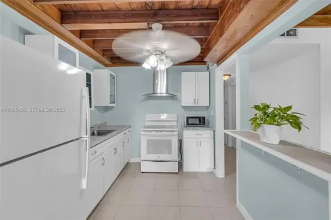 1585 NE 139th Street North Miami FL 33161