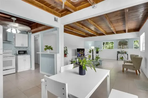 1585 NE 139th Street North Miami FL 33161