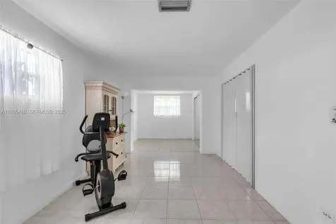 1585 NE 139th Street North Miami FL 33161