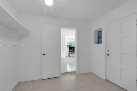 1585 NE 139th Street North Miami FL 33161