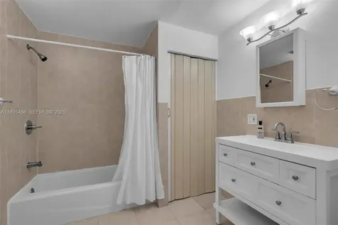 1585 NE 139th Street North Miami FL 33161