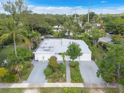 1585 NE 139th Street North Miami FL 33161