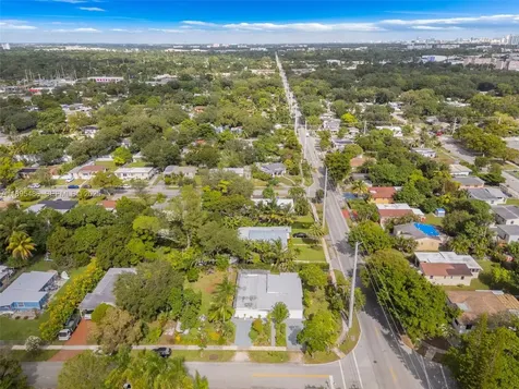 1585 NE 139th Street North Miami FL 33161
