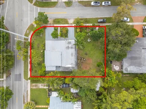 1585 NE 139th Street North Miami FL 33161