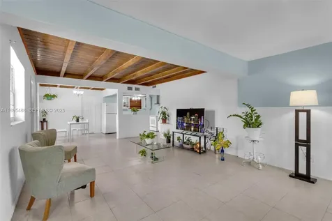 1585 NE 139th Street North Miami FL 33161