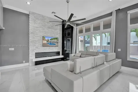 4248 SW 185th Avenue Miramar FL 33029