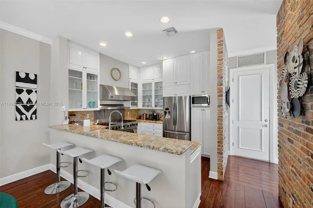 312 NE 12th Avenue Fort Lauderdale FL 33301