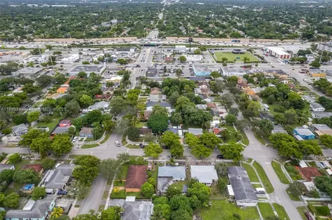12426 NW 8th Avenue North Miami FL 33168