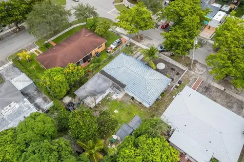 12426 NW 8th Avenue North Miami FL 33168