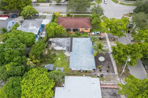 12426 NW 8th Avenue North Miami FL 33168