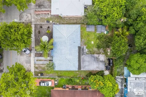 12426 NW 8th Avenue North Miami FL 33168