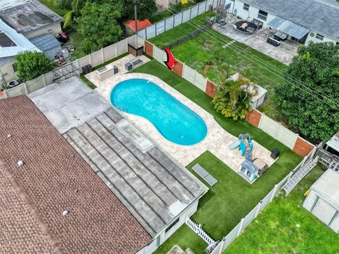 6821 NW 6th Street Margate FL 33063