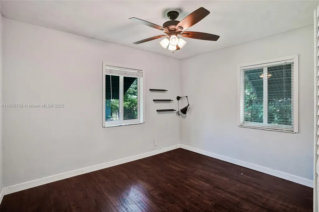 1413 NE 17th Way Fort Lauderdale FL 33304