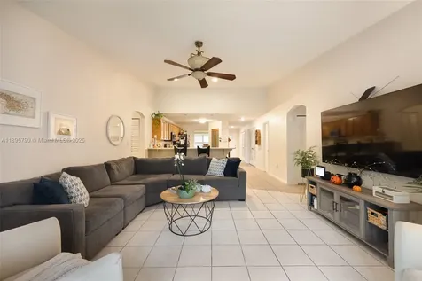 9730 SW 219th Street Cutler Bay FL 33190