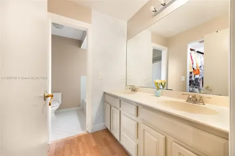 9730 SW 219th Street Cutler Bay FL 33190