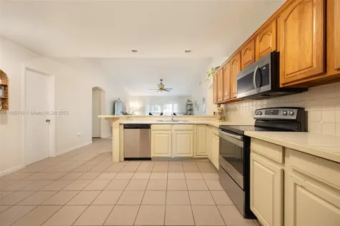 9730 SW 219th Street Cutler Bay FL 33190