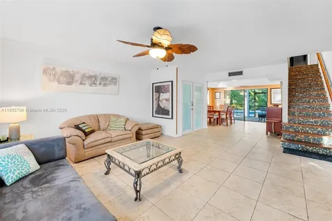 8211 SW 39th Court Davie FL 33328