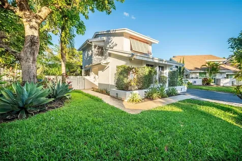 8211 SW 39th Court Davie FL 33328