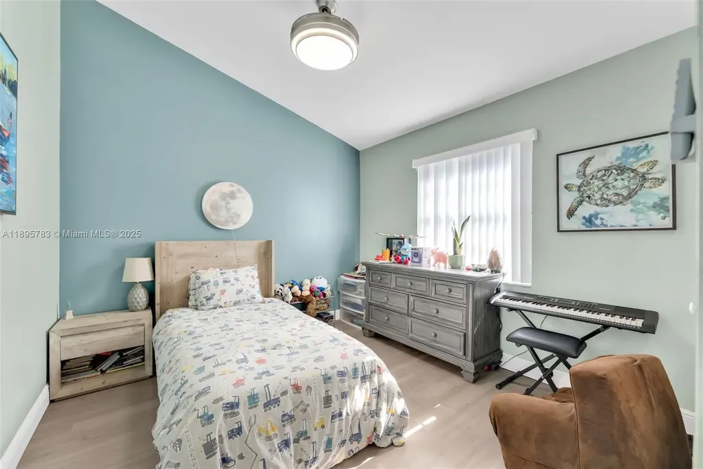 17070 Boca Club Boulevard Boca Raton FL 33487