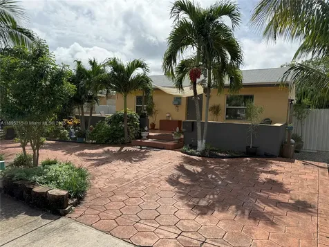 2808 Rodman Street Hollywood FL 33020